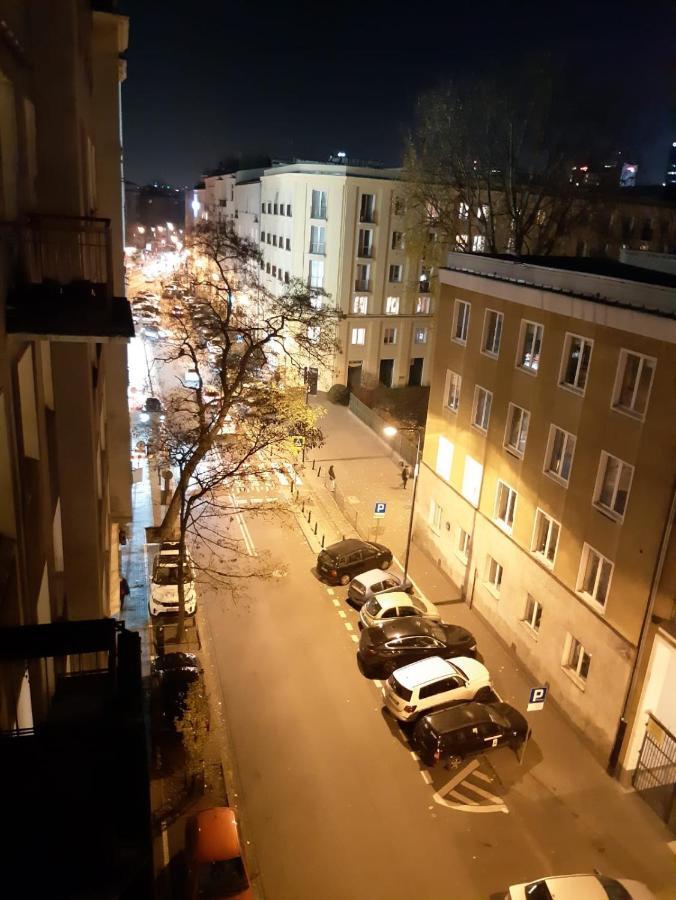 Rooms In Centrum Varsovia Exterior foto